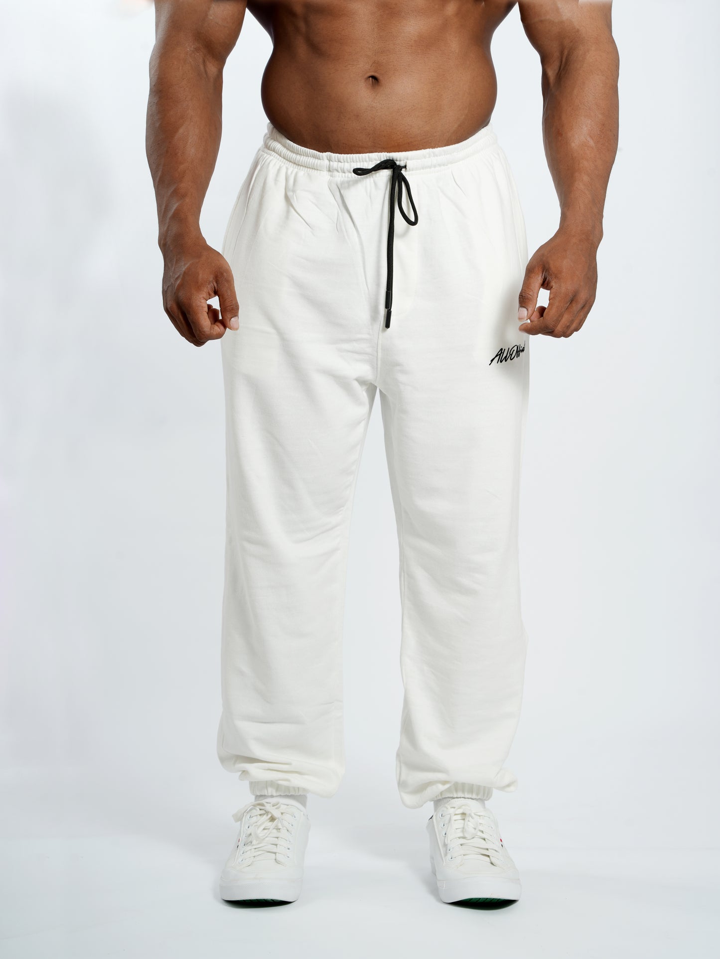 Unisex Signature Oversize Tapered Joggers Off-White