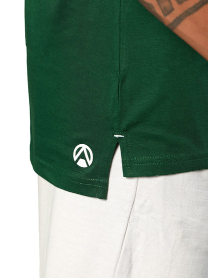 Essential Oversized Tee Bottle Green side slit