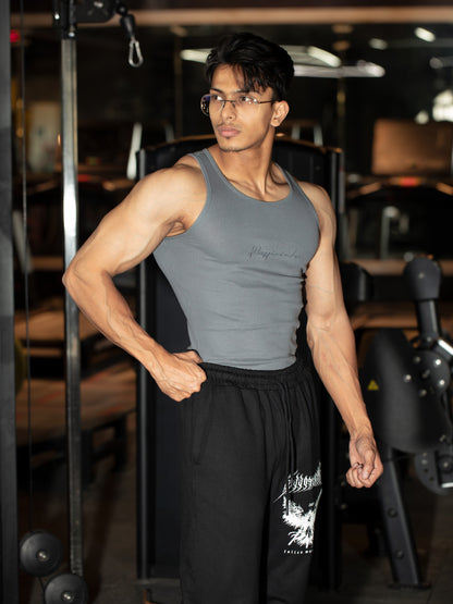 Signature Ribbed Vest Grey